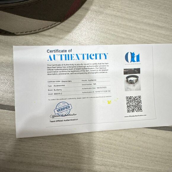 NWT men’s Burberry nova check belt size 34  85 cm comes with authentication pape - Picture 3 of 6